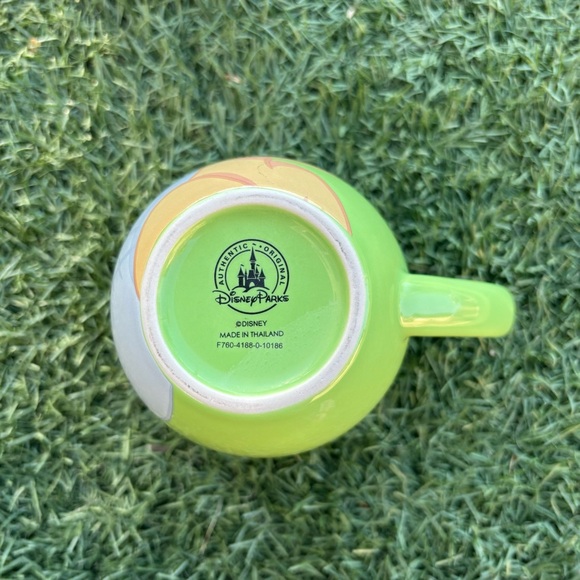 Disney’s Tinker Bell 20oz Coffee Mug - Picture 3 of 4